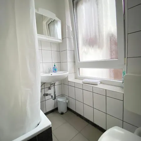 Apartamento Handwerker In Zentrum Mönchengladbach