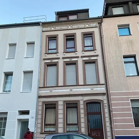 Apartamento Handwerker In Zentrum Mönchengladbach